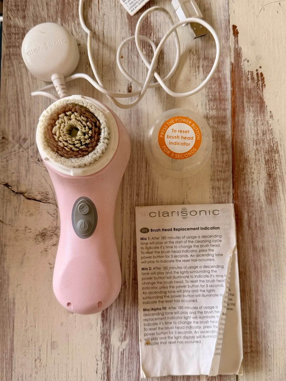 Clarisonic Facial Cleansing Brush - Pink